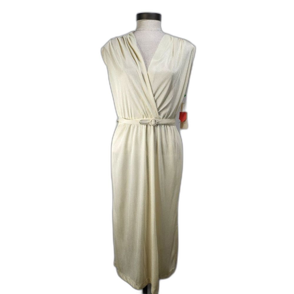 NWT Vintage Women's Sheer Cream Sleeveless Dress Size 7